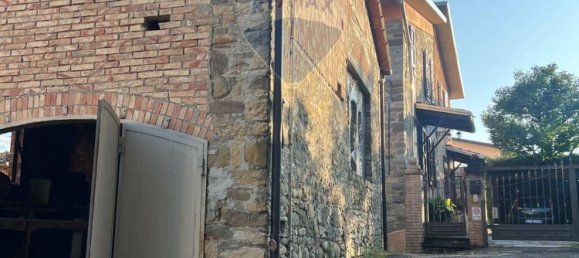 Studio in Varano de' Melegari, Italy No. 298921 13