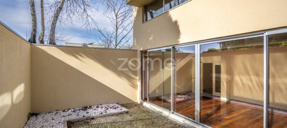 4 Schlafzimmer Haus in Senhora da Hora, Portugal, Nr. 117029 11