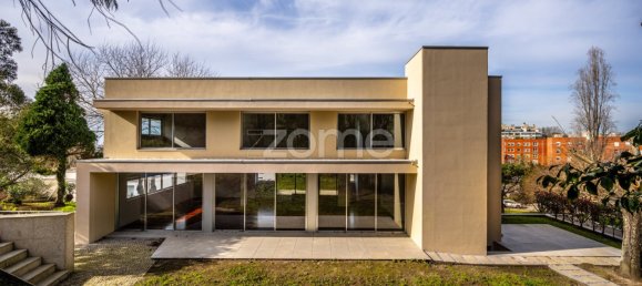 4 Schlafzimmer Haus in Senhora da Hora, Portugal, Nr. 117029 2