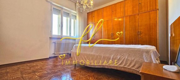 5 rooms Apartment in Rosignano Marittimo, Italy No. 129482 8