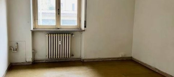 3غرفة شقة في Pavia, Italy رقم 42596 22