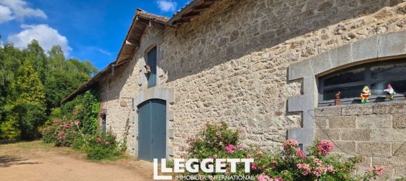 Casa de 6 dormitorios en Brigueuil, France No. 304593 7