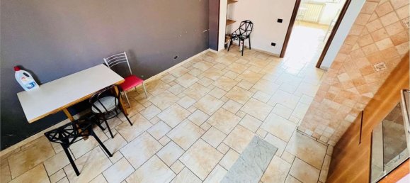 2 rooms Apartment in Novate Milanese, Italy No. 330322 2