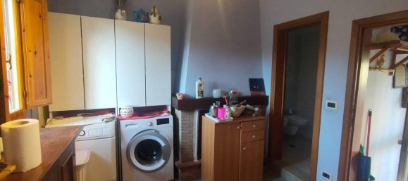 5 rooms House in Reggello, Italy No. 169320 2