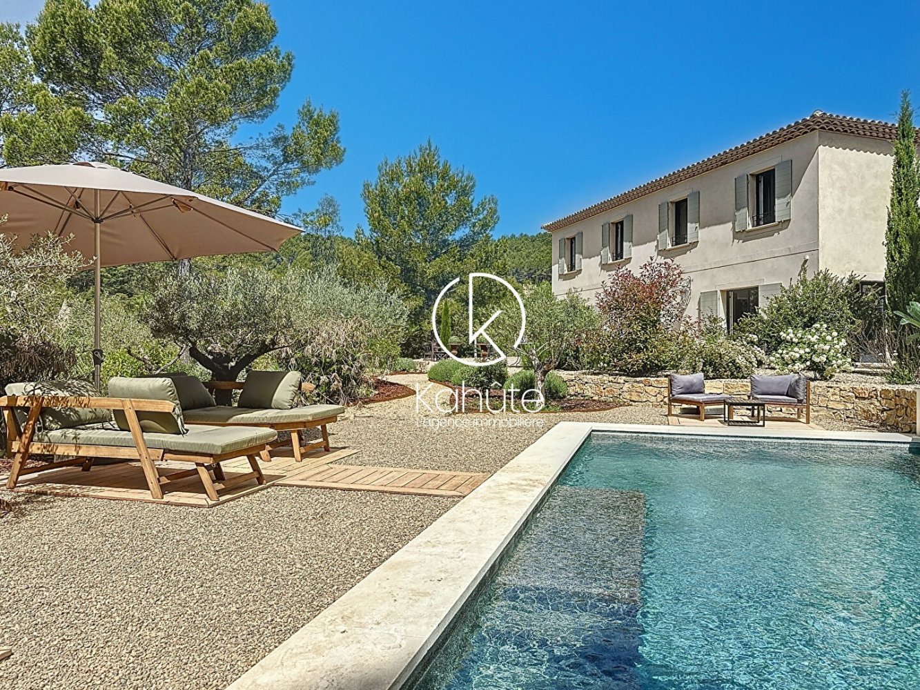 4 bedrooms Castles in Cotignac, France No. 291794