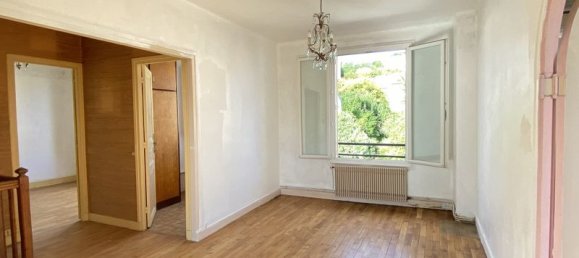 3 غرف نوم منزل في Suresnes, France رقم 326018 12