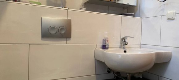 6 rooms House in Duisburg, Germany No. 49668 9