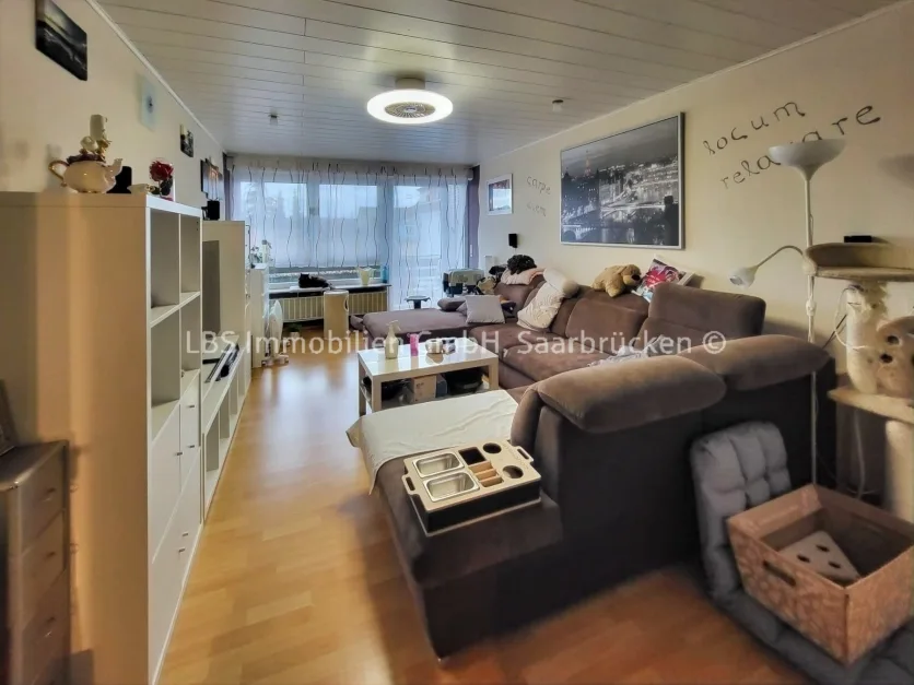 Квартира с 2 спальнями в Зарлуи, Германия № 79338