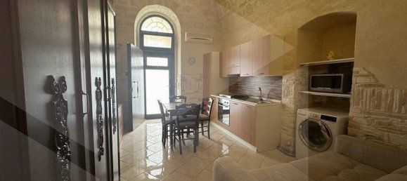 1 bedroom Apartment in Bari, Italy No. 33839 16