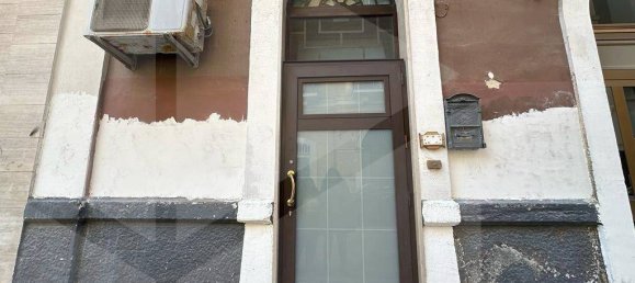 1 bedroom Apartment in Bari, Italy No. 33839 12