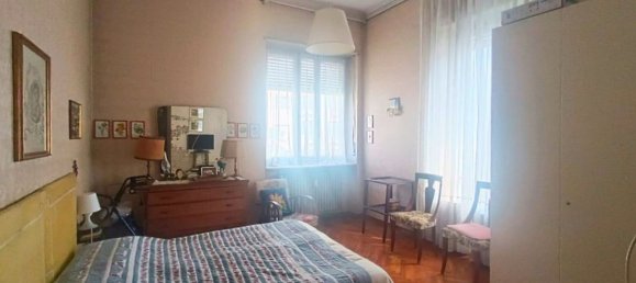 3-salle Appartement à Turin, Italy No. 11879 65