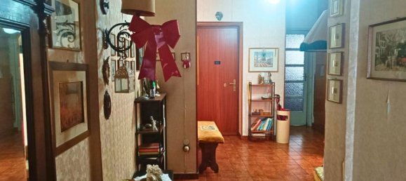 3-salle Appartement à Turin, Italy No. 11879 39