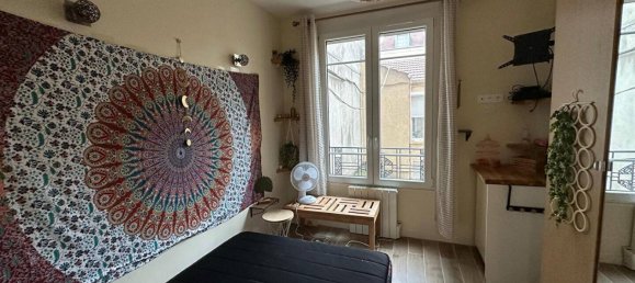 Studio in Seine-Saint-Denis, France, Nr. 168464 3