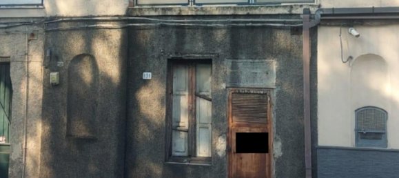 Lagerhaus in Catania, Italy, Nr. 328036 4