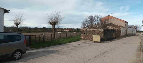 2 Schlafzimmer Haus in Santa Maria La Real De Nieva, Spain, Nr. 70145 9