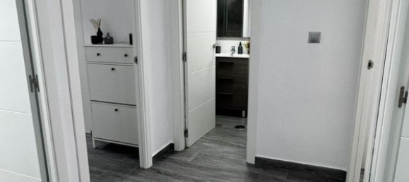 4 bedrooms Apartment in Alicante, Spain No. 148864 18