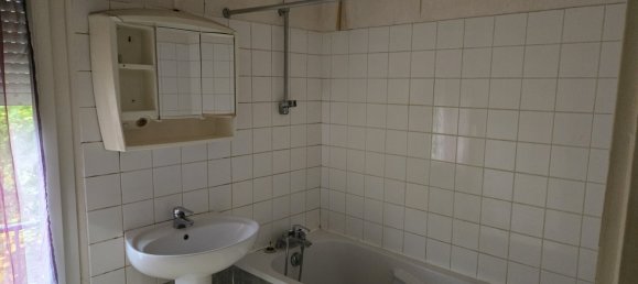 3 bedrooms House in Frouard, France No. 56425 9