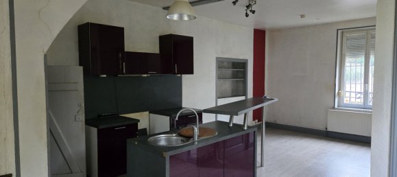 3 bedrooms House in Frouard, France No. 56425 4