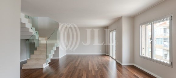 Пентхаус с 4 спальнями в Лиссабон, Португалия № 102095 11