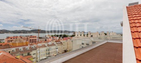 Пентхаус с 4 спальнями в Лиссабон, Португалия № 102095 35