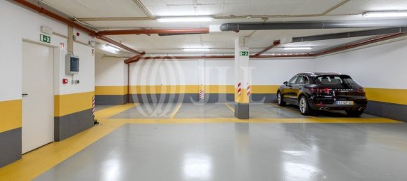 Пентхаус с 4 спальнями в Лиссабон, Португалия № 102095 31