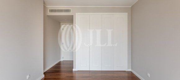 Пентхаус с 4 спальнями в Лиссабон, Португалия № 102095 24