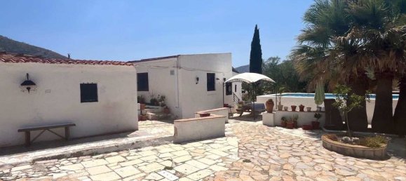 3 Schlafzimmer Haus in Alicante, Spain, Nr. 170320 8