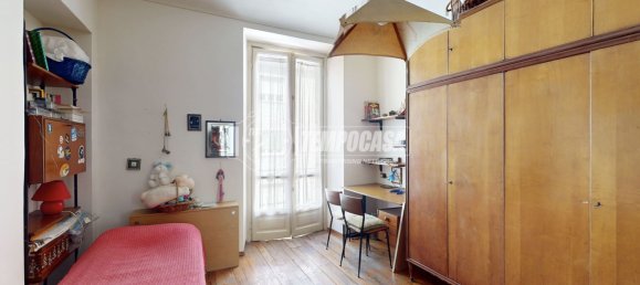 4 bedrooms Apartment in Turin, Italy No. 348708 22