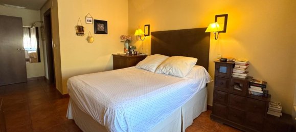 5 bedrooms House in Monteagudo, Spain No. 151381 16