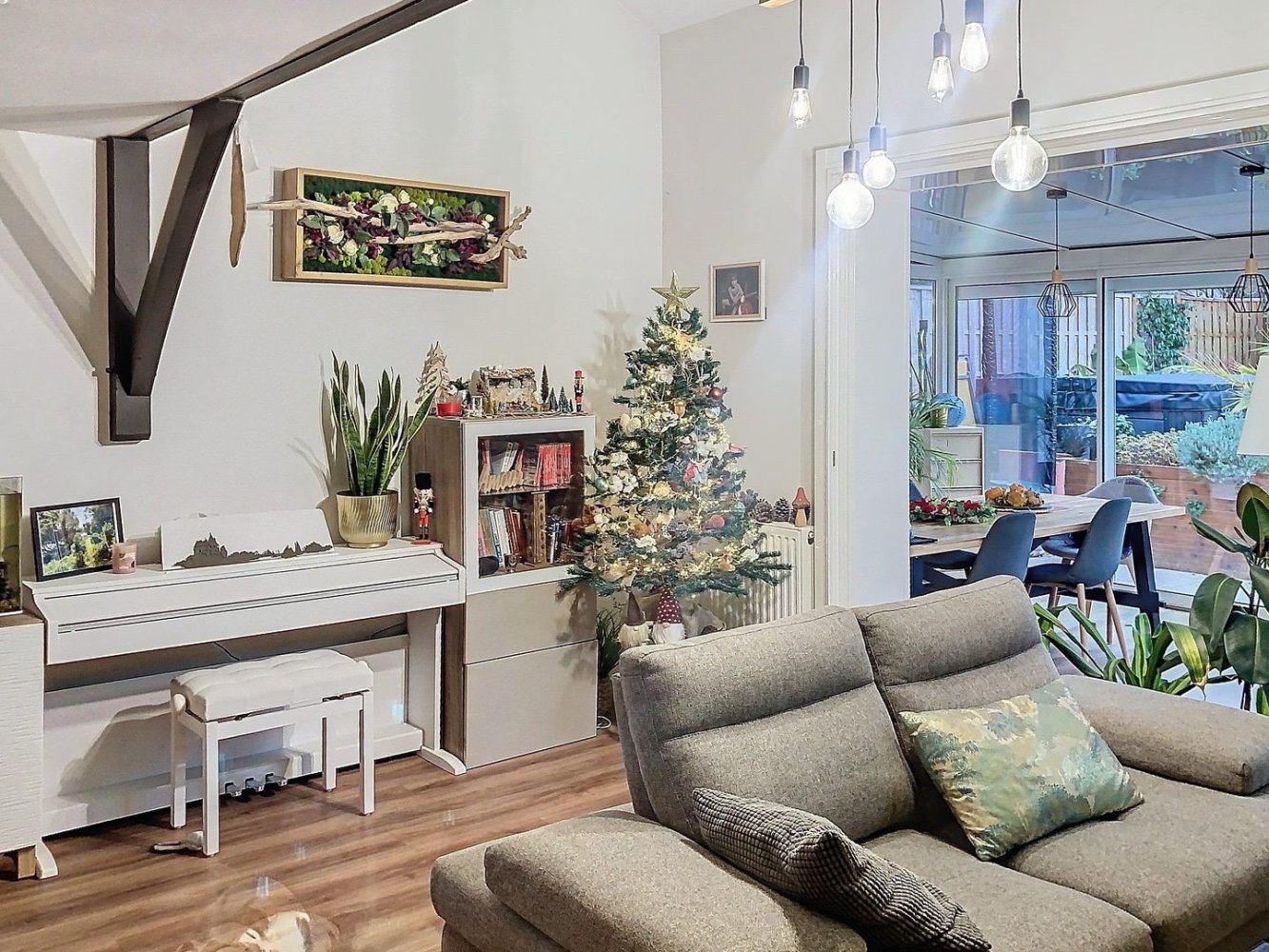 4 bedrooms House in Joue-les-Tours, France No. 47356