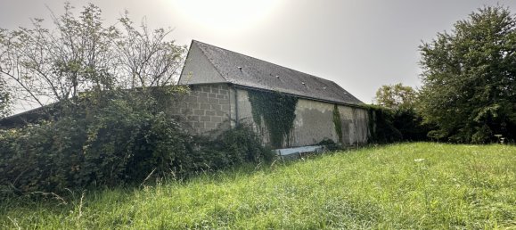 2 Schlafzimmer Haus in Saint-Etienne-de-Chigny, France, Nr. 92563 3