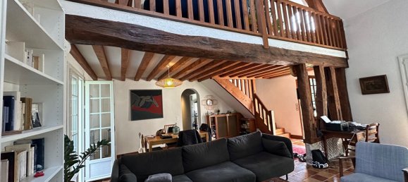 5 Schlafzimmer Haus in Mont-pres-Chambord, France, Nr. 229044 2