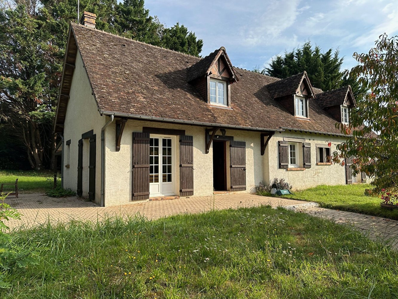 5 Schlafzimmer Haus in Mont-pres-Chambord, France, Nr. 229044