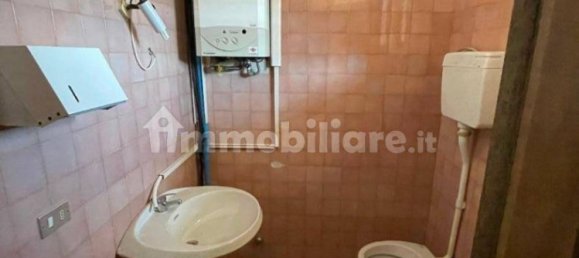 Коммерческая недвижимость с 3 комнатами в Виченца, Италия № 268129 39