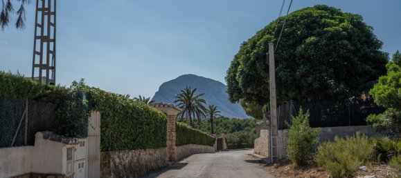 Land in Alicante, Spain No. 140632 4