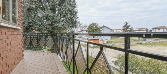 Villa T2 em Poggio Renatico, Italy N.º 211091 7