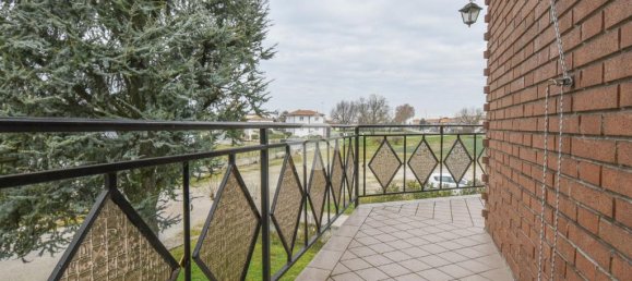 Villa T2 em Poggio Renatico, Italy N.º 211091 8