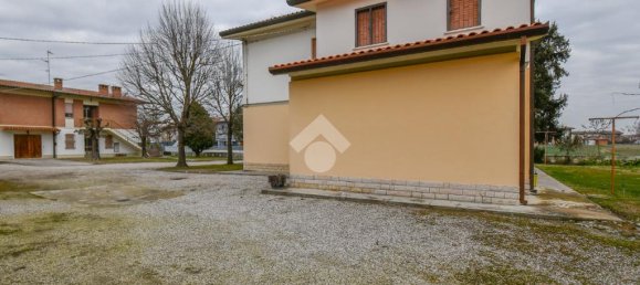 Villa T2 em Poggio Renatico, Italy N.º 211091 5