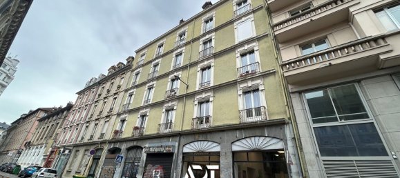 2 bedrooms Apartment in Grenoble, France No. 206445 7