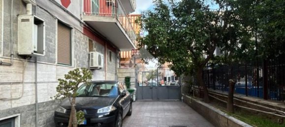 2 bedrooms Apartment in Naples, Italy No. 273370 22