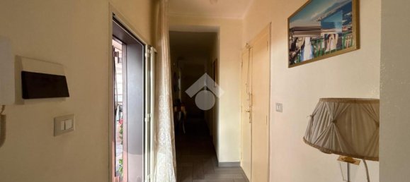 2 bedrooms Apartment in Naples, Italy No. 273370 5