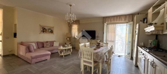 2 bedrooms Apartment in Naples, Italy No. 273370 7