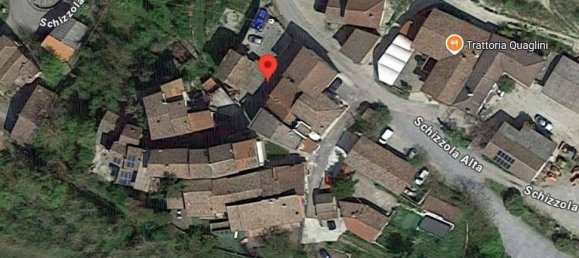 3 bedrooms House in Borgo Priolo, Italy No. 272611 11