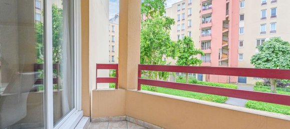 3 bedrooms Apartment in Creteil, France No. 162799 8