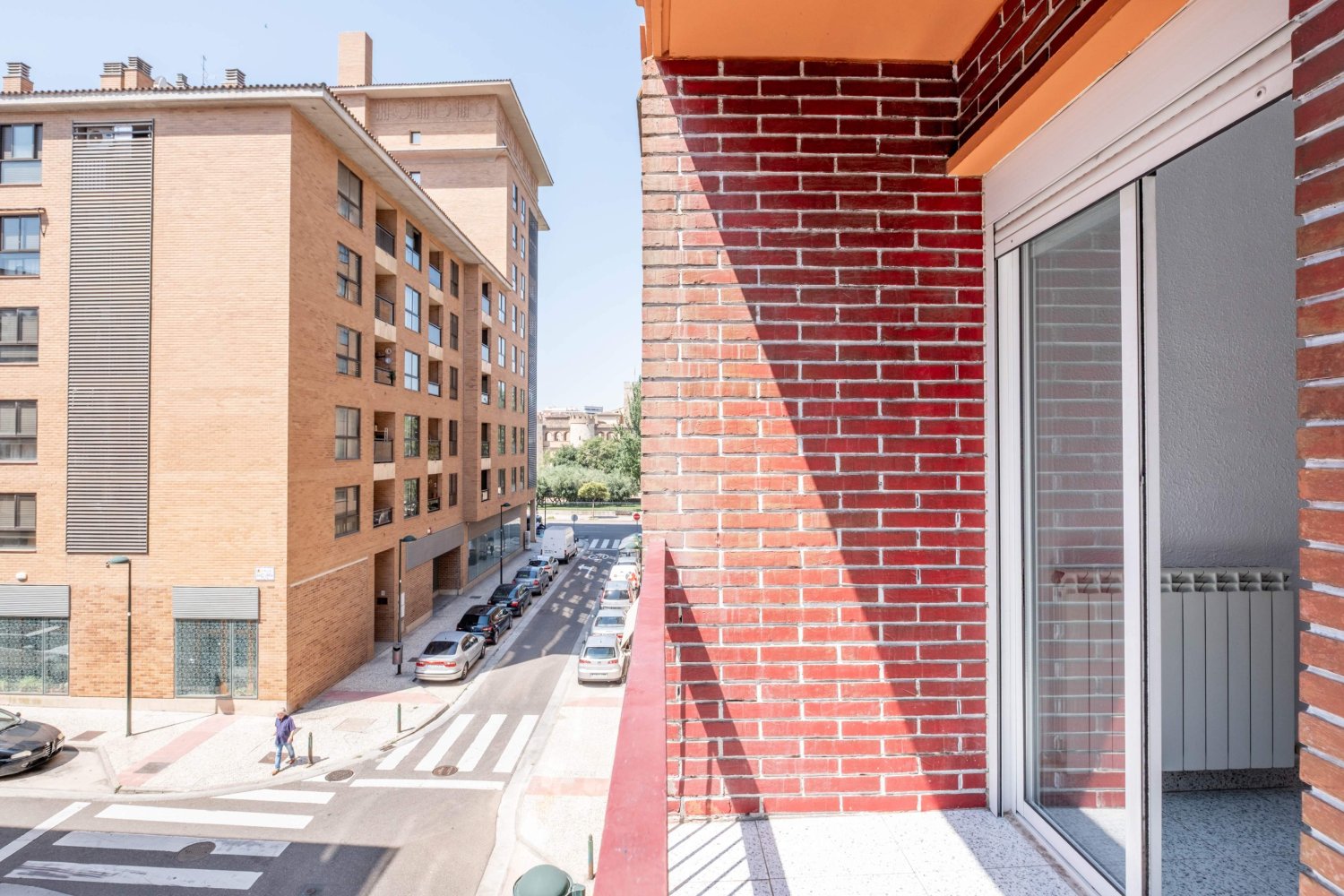 3 bedrooms Apartment in Zaragoza, Spain No. 272908