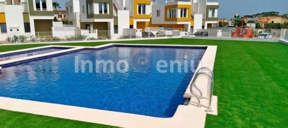 3 bedrooms Townhouse in Denia, Spain No. 8756 3