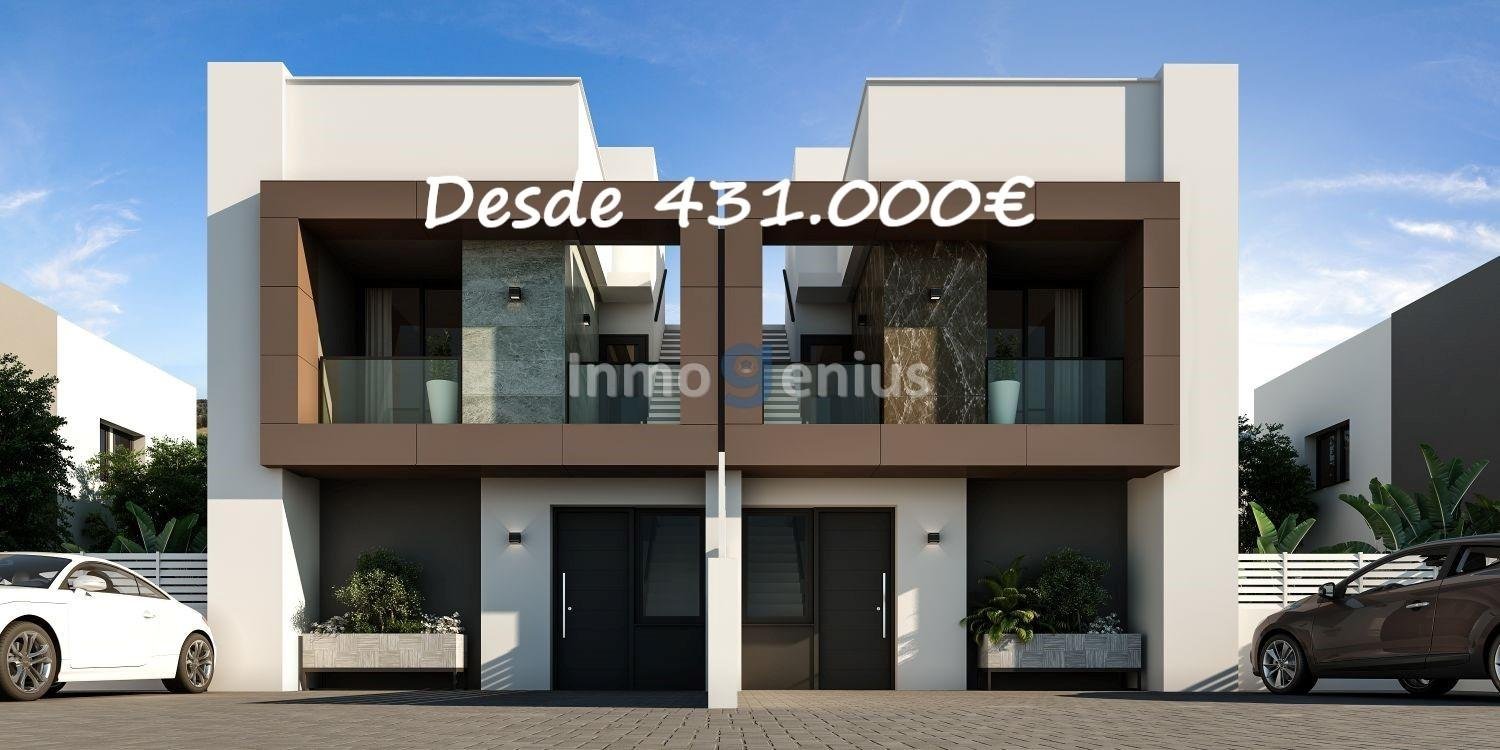 3 bedrooms Townhouse in Denia, Spain No. 8756