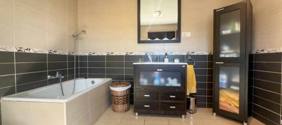 Casa de 3 dormitorios en Granada, Spain No. 76405 5