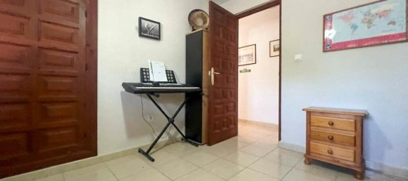 Casa de 3 dormitorios en Granada, Spain No. 76405 33