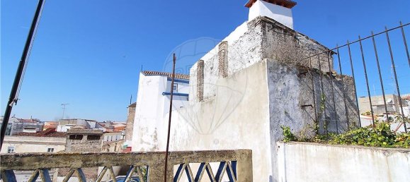 Дом с 4 спальнями в Элваш, Португалия № 16087 16